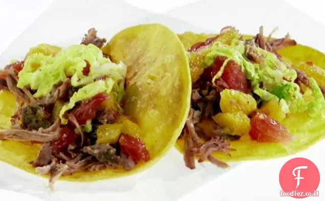 Tacos di maiale tirato con salsa agli agrumi