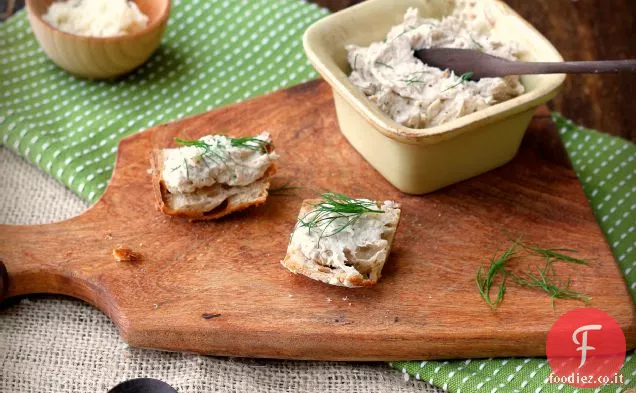 Paté di sgombro affumicato con rafano e aneto
