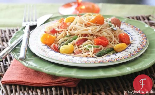 Spaghetti alla parmigiana di pancetta con Asparagi, mais e cimelio di toma