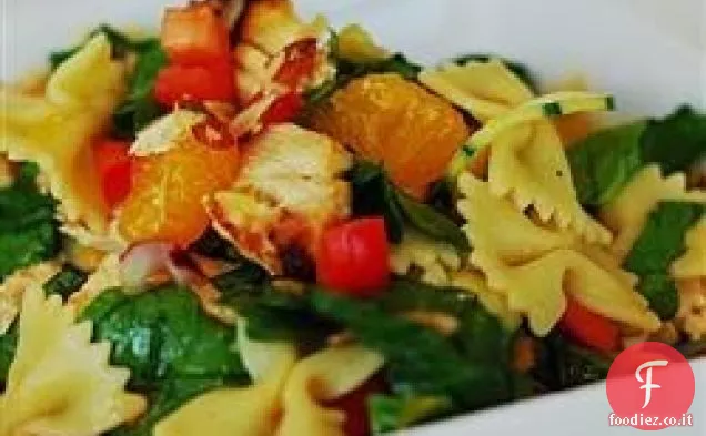 Insalata di pasta di pollo al mandarino