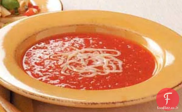 Zuppa di pomodoro al pepe rosso