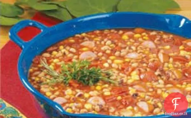 Stufato di salsiccia di piselli dagli occhi neri