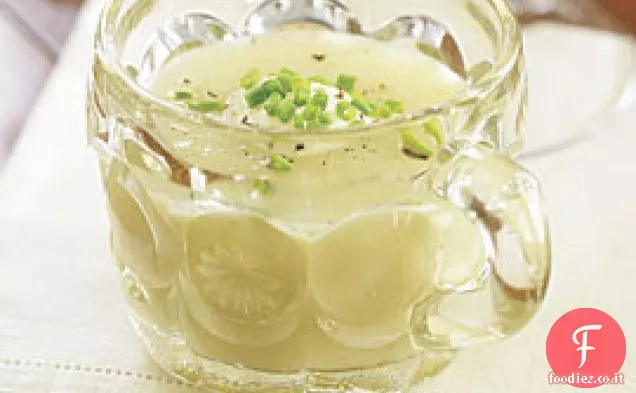Porro setoso e zuppa di radice di sedano