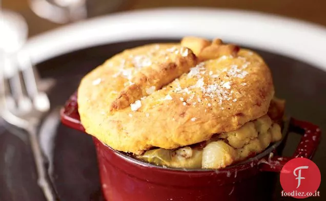 Potpies di verdure con biscotti di patate dolci