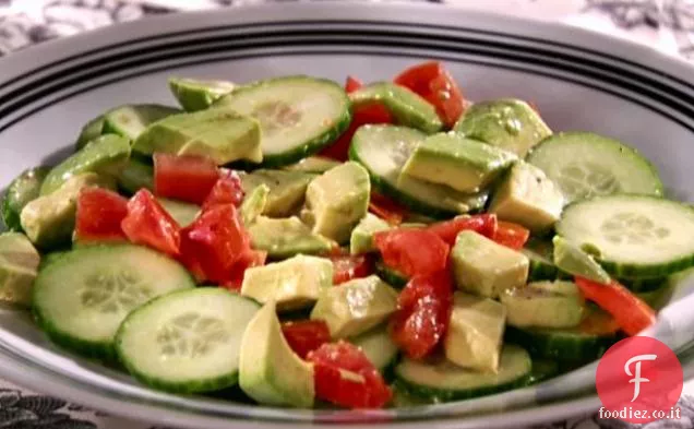 Insalata di cetriolo-Pomodoro-Avocado con tequila-Lime Vinaigrette