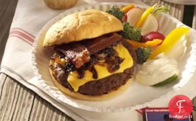 Hamburger di cipolla e pancetta caramellati