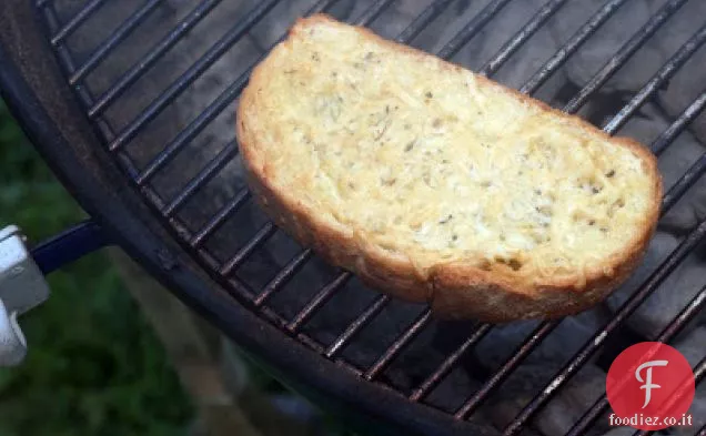 Pane all'aglio alla griglia