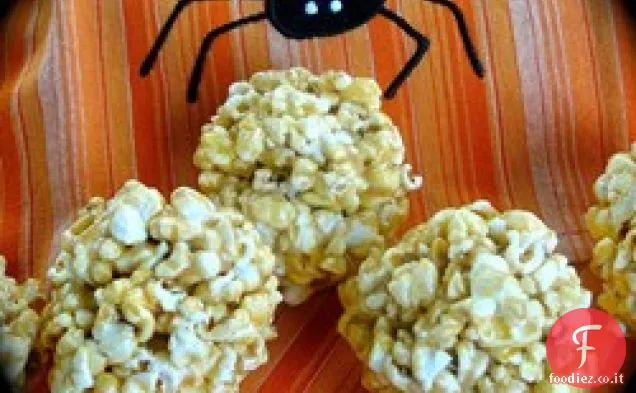 Palline di popcorn al burro di arachidi