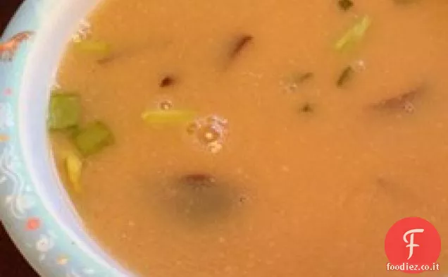 Zuppa di Miso con funghi Shiitake