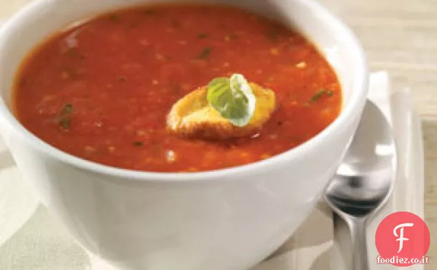 Zuppa di pomodoro arrosto con basilico fresco per 2
