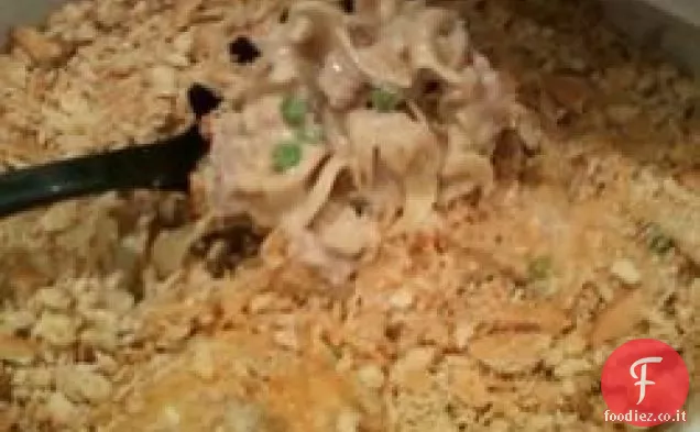 Casseruola di noodle di tonno speziato