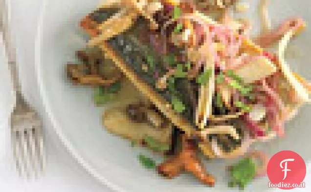 Sgombro coniato e escabeche di funghi