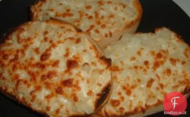 Formaggio Cipolla Aglio Pane
