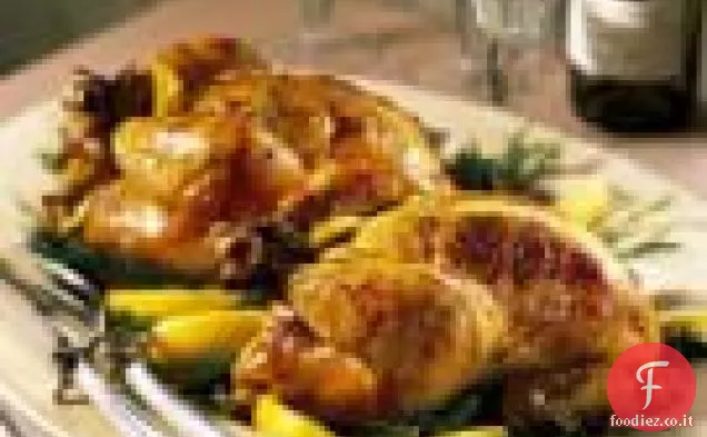 Pollo arrosto con aglio, limone ed erbe aromatiche