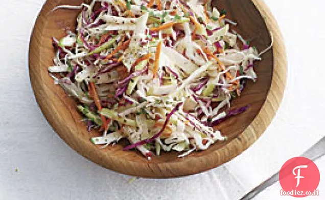 Cavolo rapa-ravanello Slaw con cumino e Coriandolo
