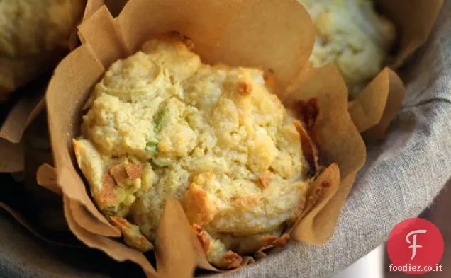 Muffin al cheddar e porro
