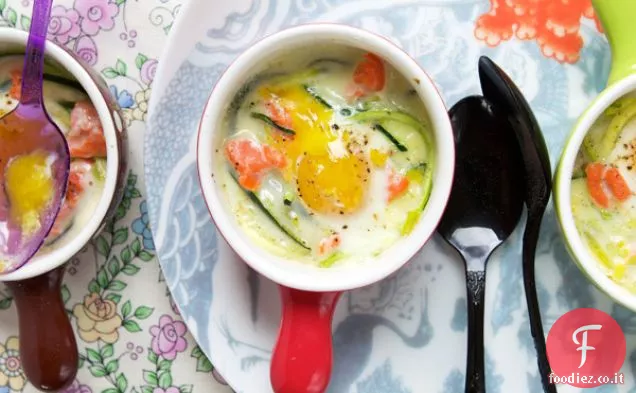 Uova di Quaglia En Cocotte Con Porro, Zucchine Julienne E Affumicato