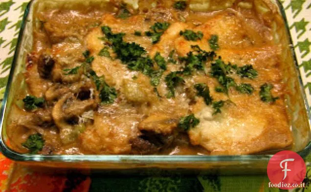 Casseruola di pollo, funghi e porri