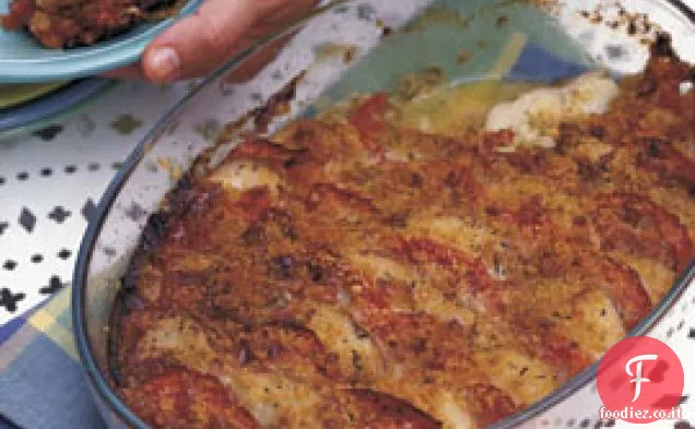 Gratin di patate rosse e pomodori con porri, Gruyère e Rosmarino