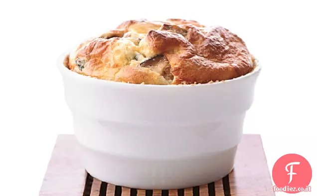 Soufflé di prosciutto, porro e Gouda