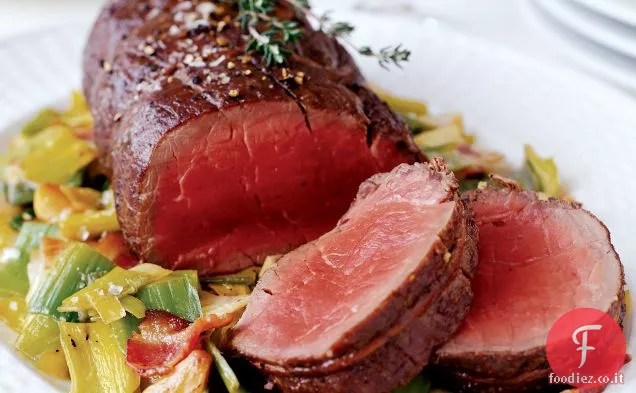 Filetto di manzo con pancetta e crema di porri