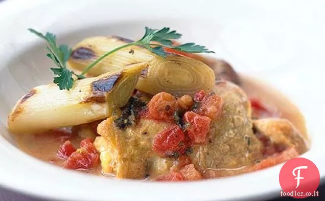 Pollo e porri brasati nel vino