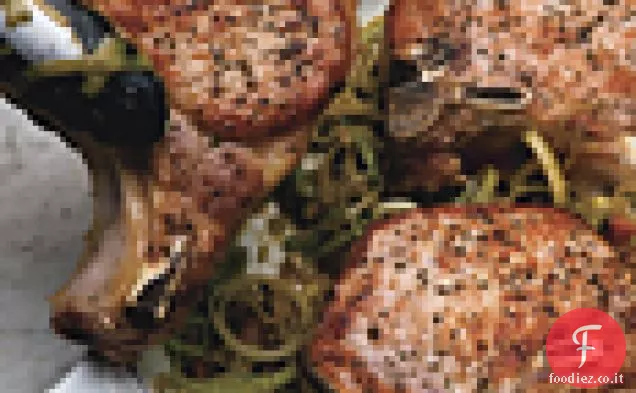 Braciole di maiale con porri in salsa di senape