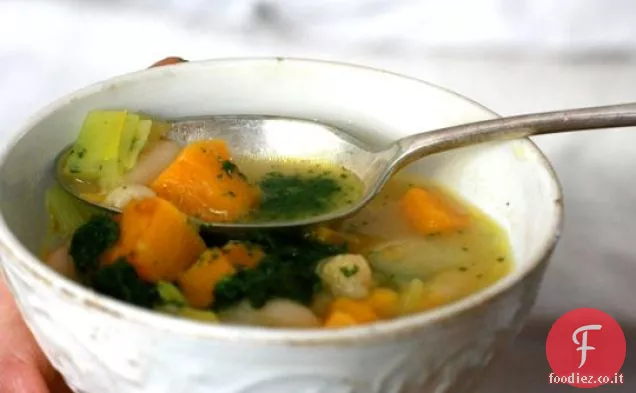 Zuppa di fagioli bianchi e zucca arrosto con Pistou