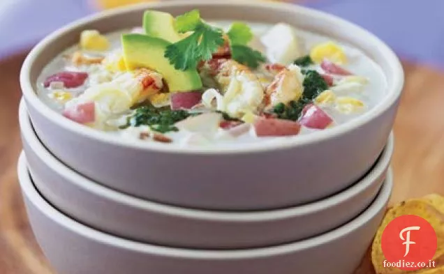 Chowder di granchio e Hominy