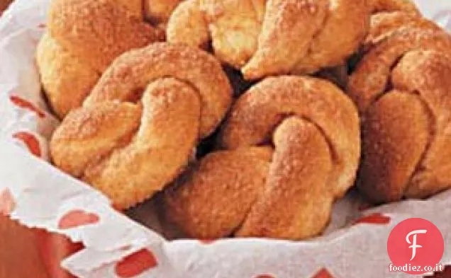 Nodi d'amore alla cannella