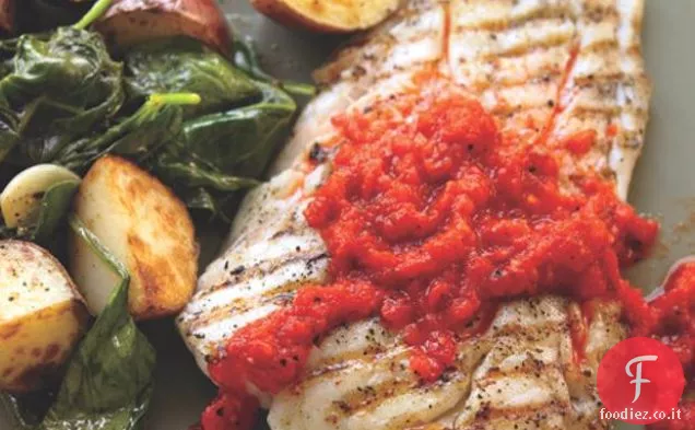 Mahimahi alla griglia con salsa di pepe rosso