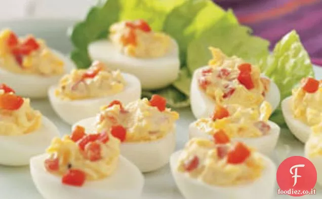 Uova alla diavola di peperoni e formaggio