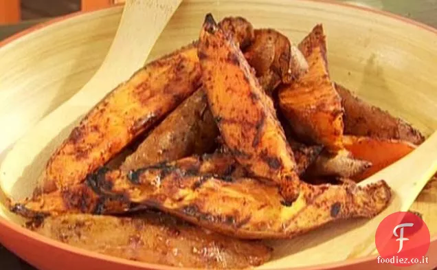 Spicchi di patate dolci alla griglia