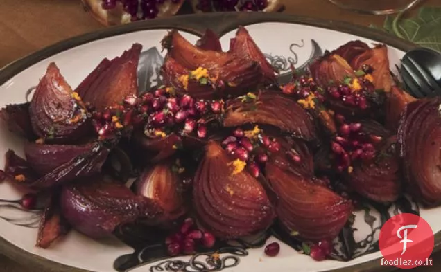 Cipolle Rosse Arrosto con Melograno, Arancia e Prezzemolo Gremolata
