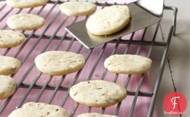 Biscotti di pasta frolla al limone e rosmarino