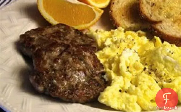Salsiccia da colazione fatta in casa in stile paleo