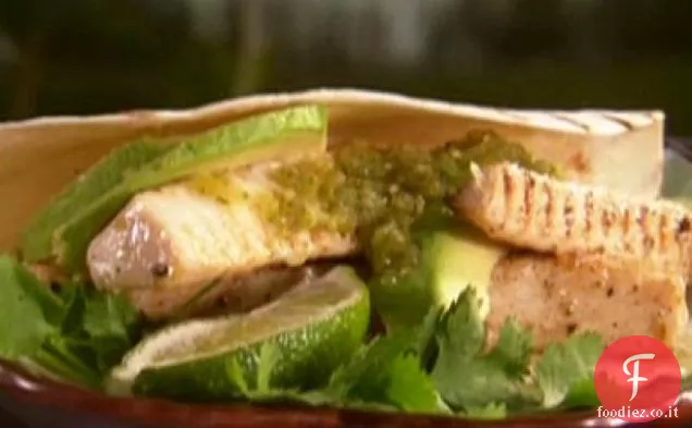 Fajitas di pesce con Salsa Verde piccante