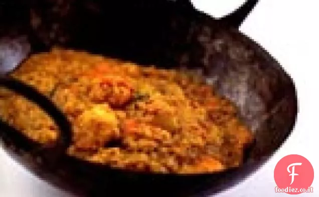 Stufato di lenticchie piccante dell'India meridionale