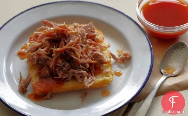 Spalla di maiale stirata con salsa Lexington Style