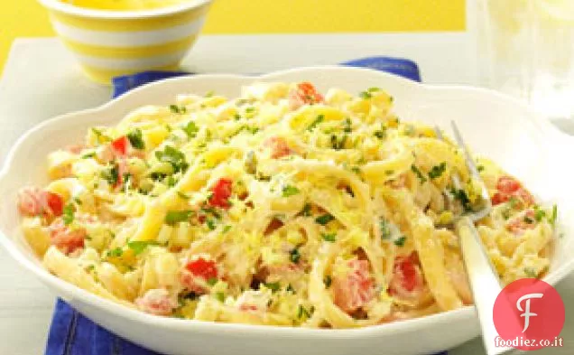 Fettuccine con crema di limone e aglio
