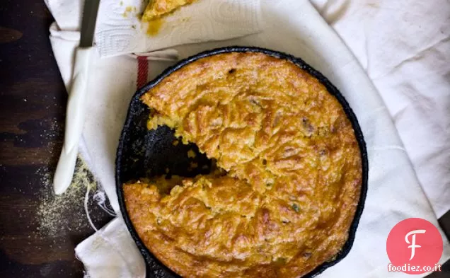 Pane di mais Jalapeno con cipolle caramellate