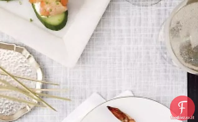 Gamberetti avvolti in scalogno e mango