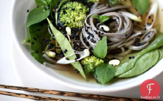 Ciotola di Noodle Pho fragrante