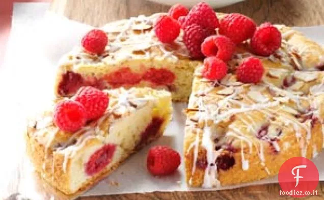 Torta al caffè e mandorle al lampone