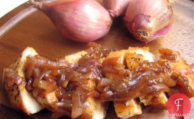 Pollo con salsa di scalogno-albicocca