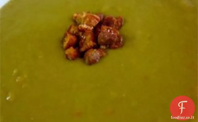 Zuppa di piselli spezzati con pancetta di maiale