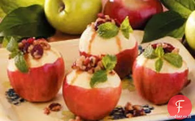 Mele ripiene di frutti di bosco