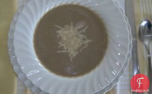 Zuppa di aglio e melanzane arrostite