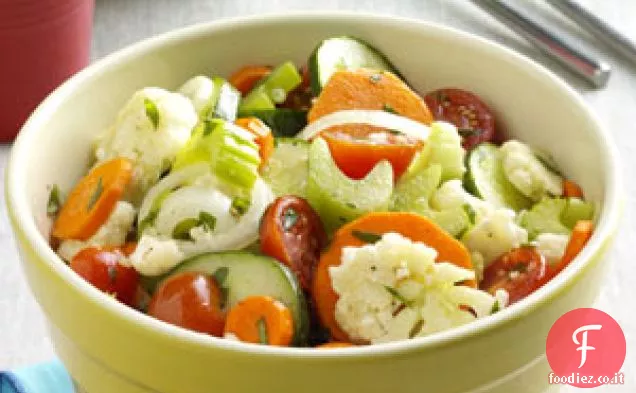 Insalata Di Verdure Fresche Marinate