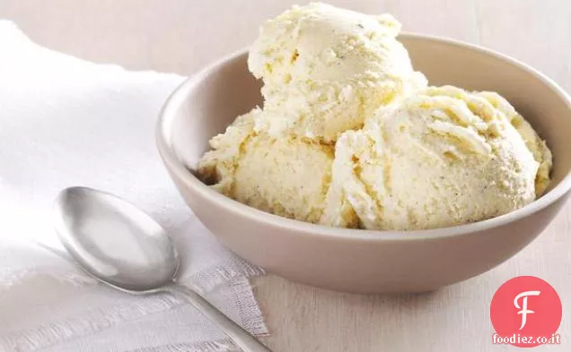 Gelato alla vaniglia con miele